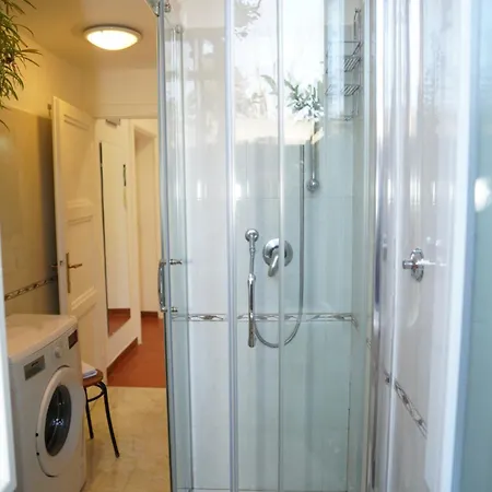 Casa Due Allori * Rome