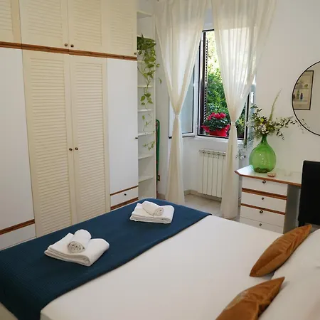 Casa Due Allori Апартаменты *